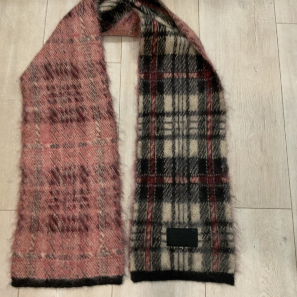 Prada Unisex Cashmere Scarf  100% Authentic Vintage 70x9.5 in